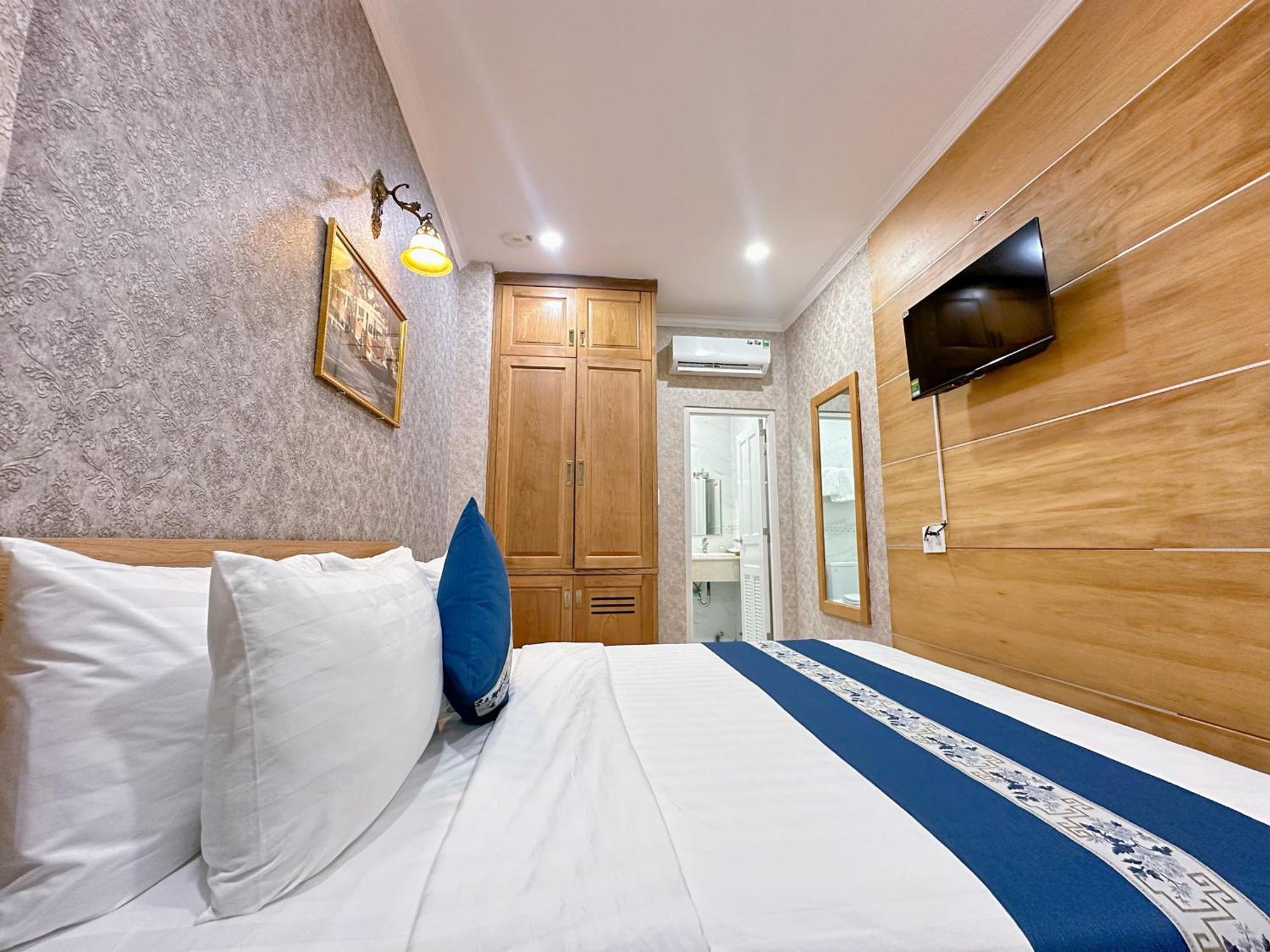 Tra My Hotel - Saigon Center Ho Chi Minh City Exterior photo